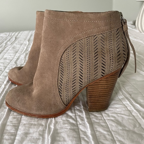 Coach Honey Booties - Picture 3 of 5